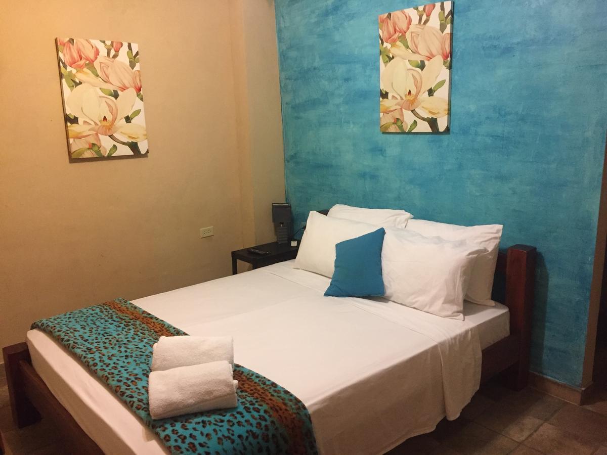 Hotel Y Restaurante Mama Ines سانتا كاتالينا المظهر الخارجي الصورة